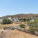 Afroessa Lägenhet Kímolos