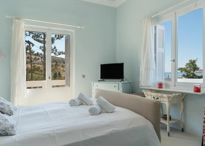 Psathi Seaview House *