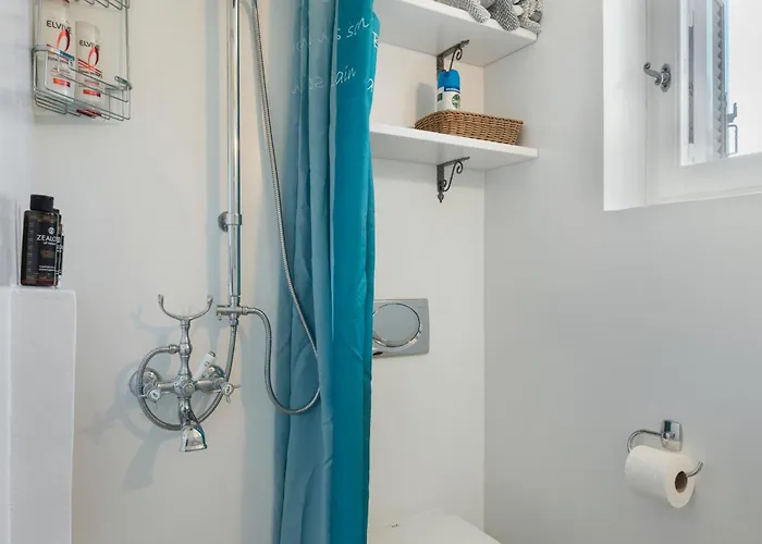 Psathi Seaview House